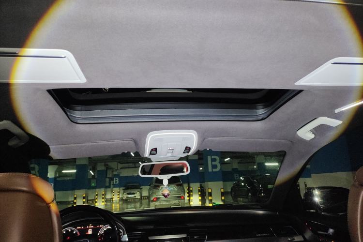 Used Audi A8 2014 A8L 45 TFSI quattro Luxury Model Headliner