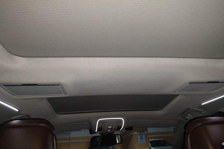 Used Audi A8 2014 A8L 45 TFSI quattro Luxury Model Headliner