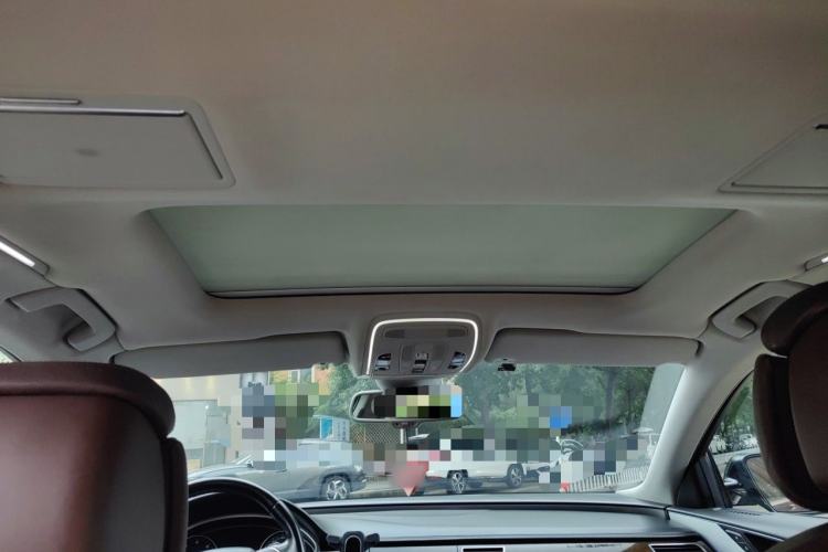 Used Audi A8 2014 A8L 45 TFSI quattro Comfort model Headliner