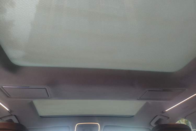 Used Audi A8 2014 A8L 50 TFSI quattro Luxury Model Headliner