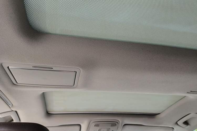 Used Audi A8 2014 A8L 45 TFSI quattro Luxury Model Headliner