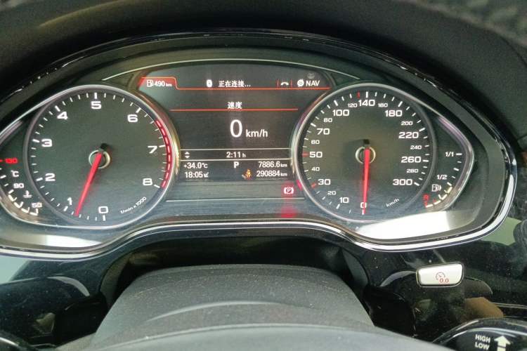 Used Audi A8 2014 A8L 45 TFSI quattro Comfort model Instrument Cluster
