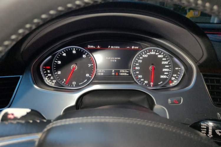 Used Audi A8 2014 A8L 50 TFSI quattro Prestige Edition Instrument Cluster