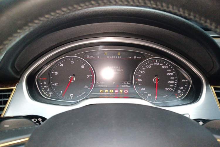 Used Audi A8 2014 A8L 45 TFSI quattro Comfort model Instrument Cluster