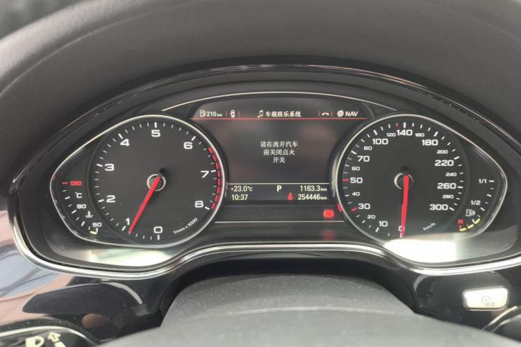 Used Audi A8 2014 A8L 45 TFSI quattro Comfort model Instrument Cluster