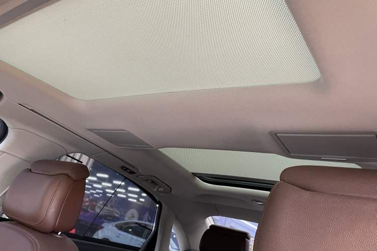 Used Audi A8 2014 A8L 45 TFSI quattro Comfort model Interior 10
