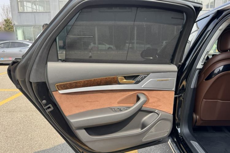 Used Audi A8 2014 A8L 45 TFSI quattro Comfort model Interior 10