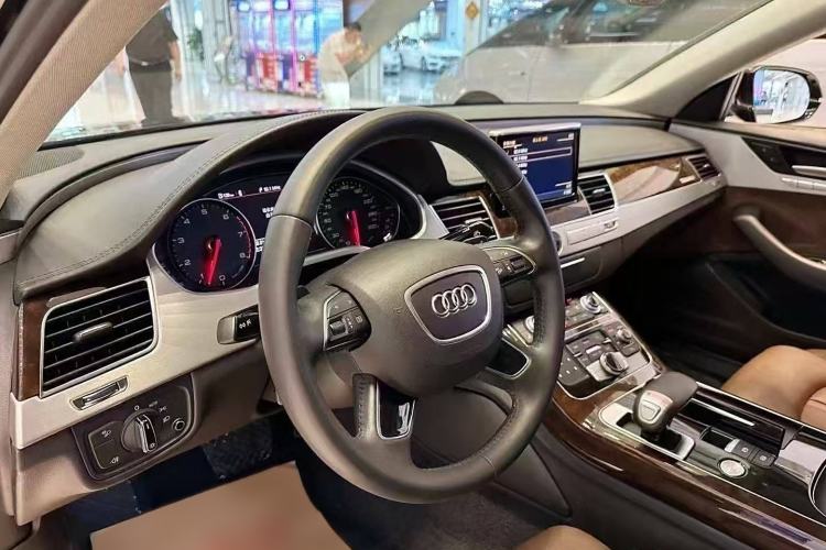 Used Audi A8 2014 A8L 45 TFSI quattro Comfort model Interior 2