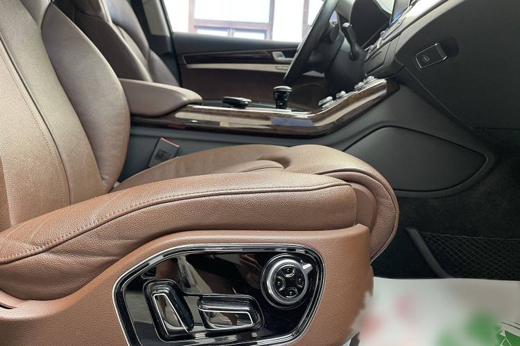 Used Audi A8 2014 A8L 45 TFSI quattro Comfort model Interior 3