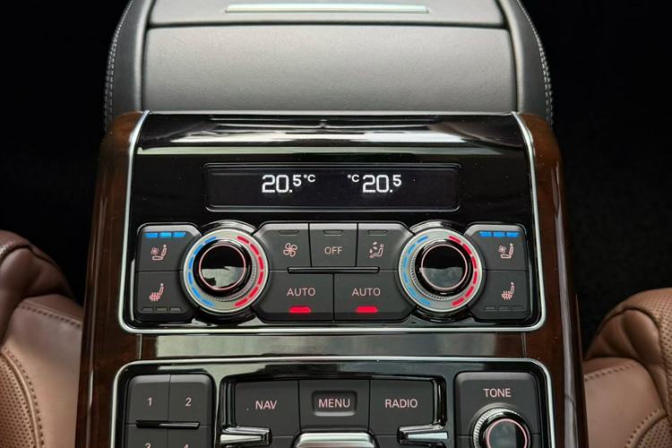 Used Audi A8 2014 A8L 45 TFSI quattro Luxury Model Interior 4