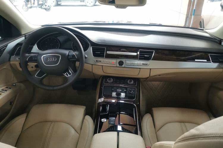 Used Audi A8 2014 A8L 45 TFSI quattro Comfort model Interior 5