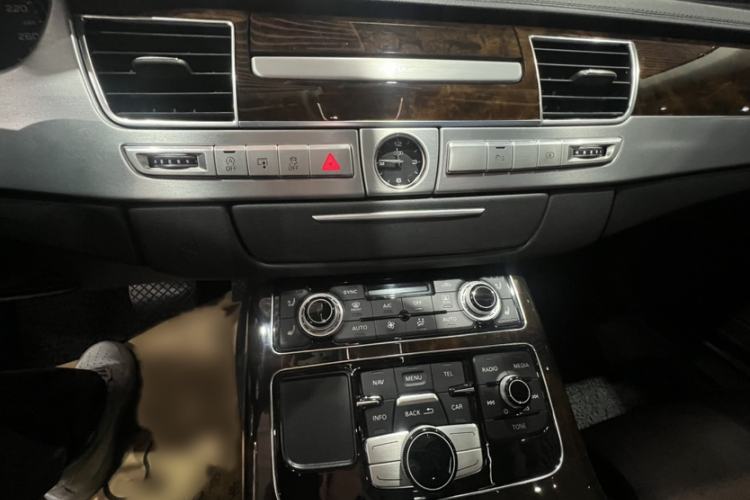 Used Audi A8 2014 A8L 45 TFSI quattro Luxury Model Interior 5
