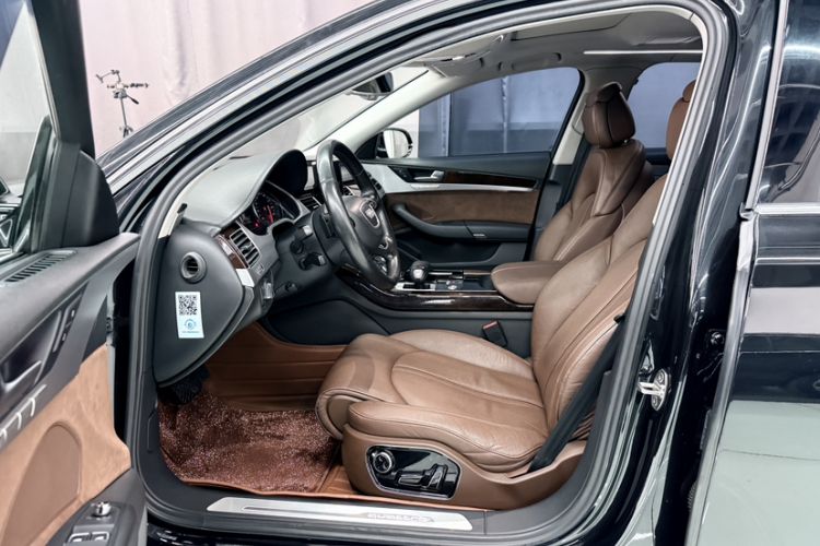 Used Audi A8 2014 A8L 45 TFSI quattro Comfort model Interior 6