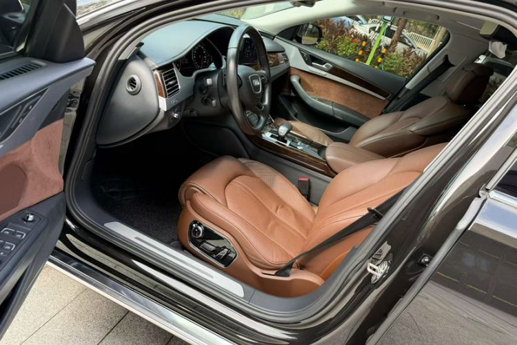 Used Audi A8 2014 A8L 45 TFSI quattro Luxury Model Interior 7