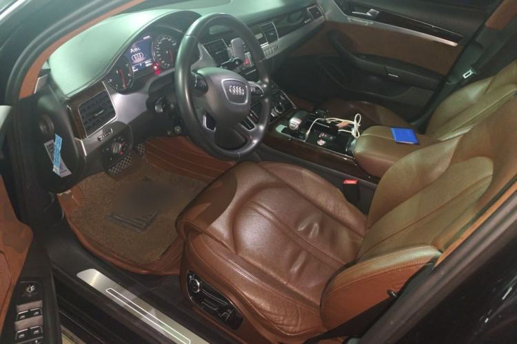 Used Audi A8 2014 A8L 45 TFSI quattro Comfort model Left Front Seat