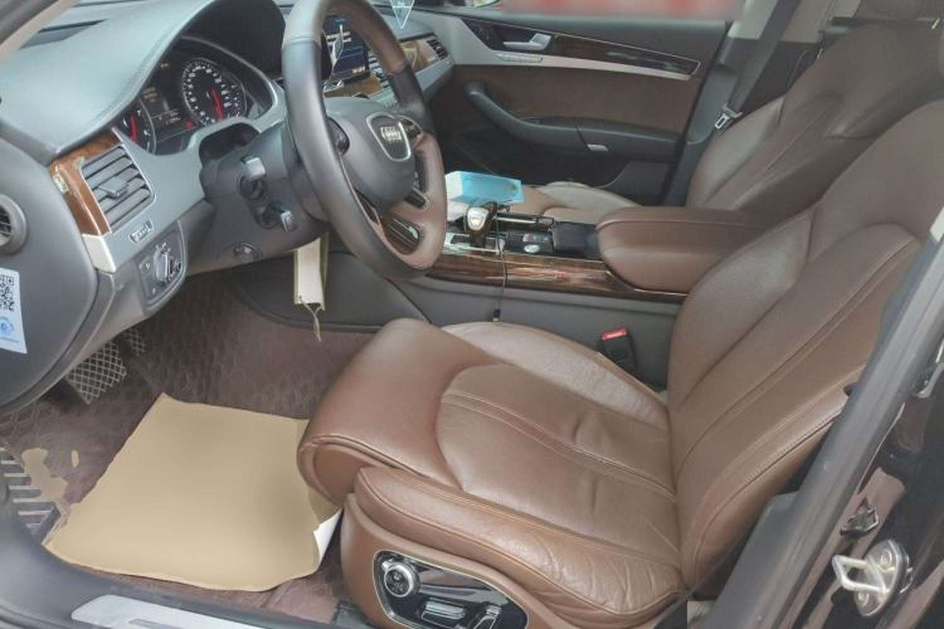 Used Audi A8 2014 A8L 45 TFSI quattro Comfort model Left Front Seat
