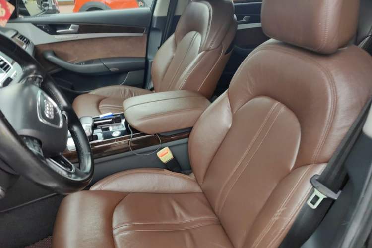Used Audi A8 2014 A8L 45 TFSI quattro Comfort model Left Front Seat