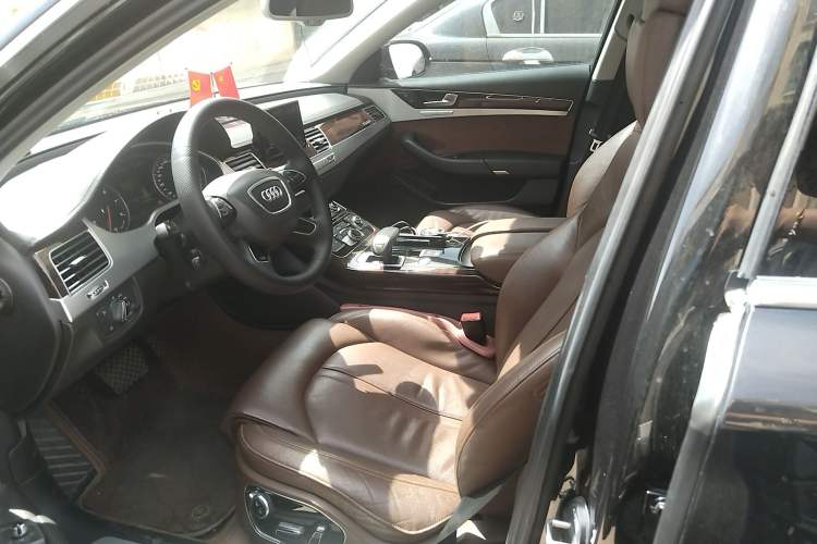 Used Audi A8 2014 A8L 45 TFSI quattro Comfort model Left Front Seat