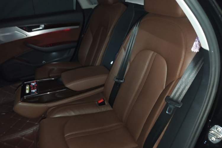 Used Audi A8 2014 A8L 45 TFSI quattro Comfort model Left Rear Seat