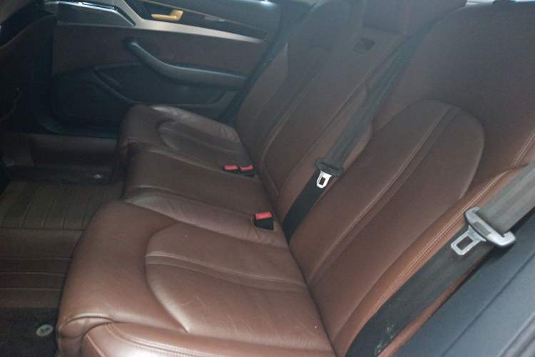 Used Audi A8 2014 A8L 45 TFSI quattro Comfort model Left Rear Seat