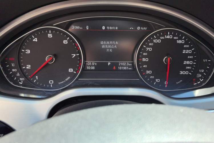 Used Audi A8 2014 A8L 45 TFSI quattro Comfort model Odometer Close Up