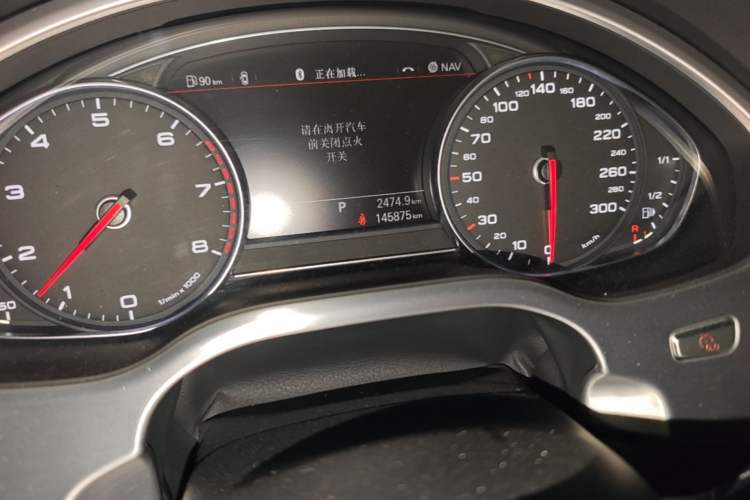 Used Audi A8 2014 A8L 45 TFSI quattro Comfort model Odometer Close Up