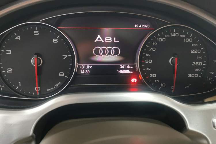 Used Audi A8 2014 A8L 45 TFSI quattro Comfort model Odometer Close Up