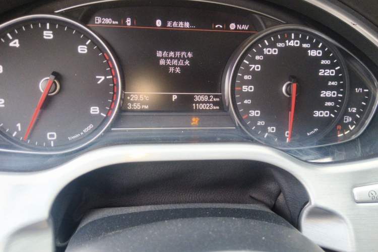 Used Audi A8 2014 A8L 45 TFSI quattro Luxury Model Odometer Close Up
