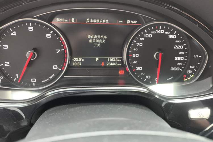 Used Audi A8 2014 A8L 45 TFSI quattro Comfort model Odometer Close Up