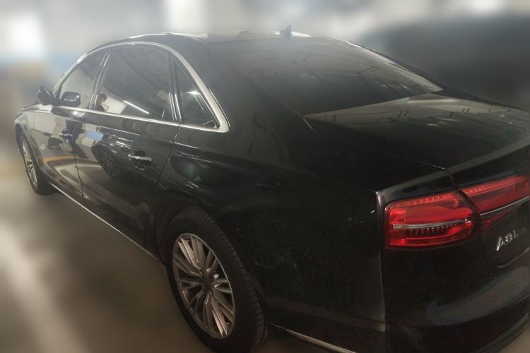 Used Audi A8 2014 A8L 45 TFSI quattro Comfort model Rear Left 45 Deg