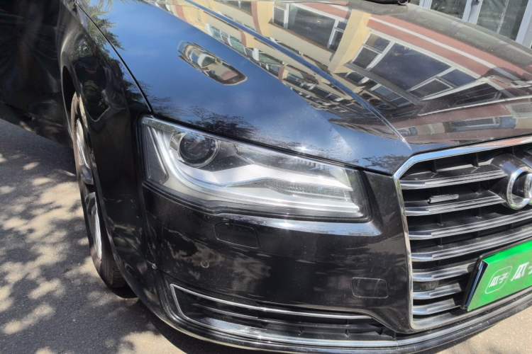 Used Audi A8 2014 A8L 45 TFSI quattro Comfort model Right Front Headlight