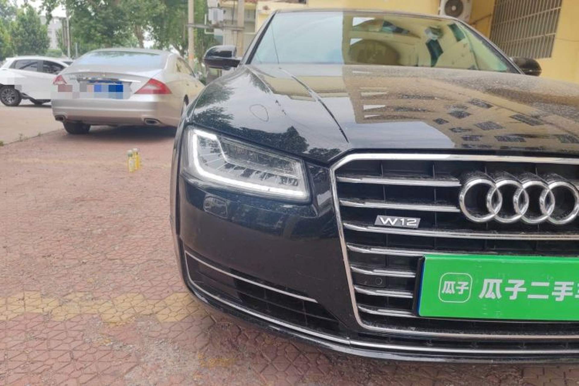 Used Audi A8 2014 A8L 45 TFSI quattro Comfort model Right Front Headlight