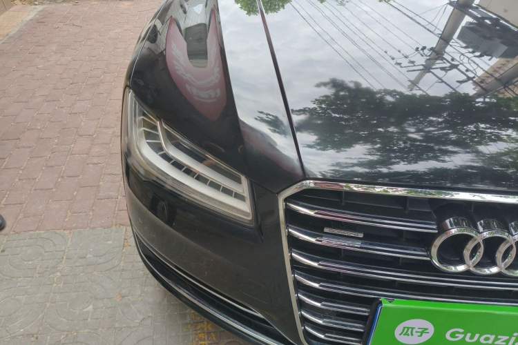 Used Audi A8 2014 A8L 45 TFSI quattro Comfort model Right Front Headlight