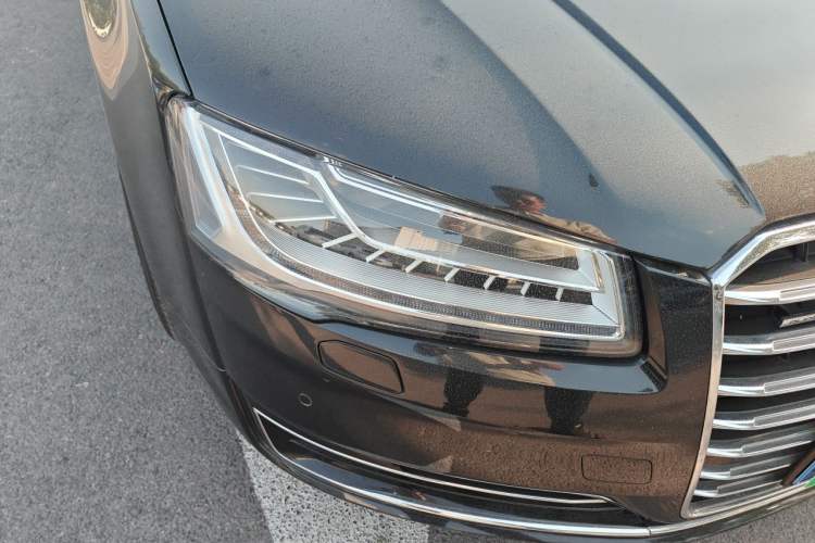Used Audi A8 2014 A8L 45 TFSI quattro Comfort model Right Front Headlight