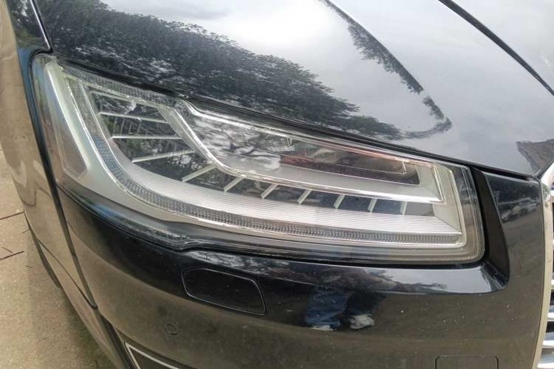 Used Audi A8 2014 A8L 45 TFSI quattro Comfort model Right Front Headlight