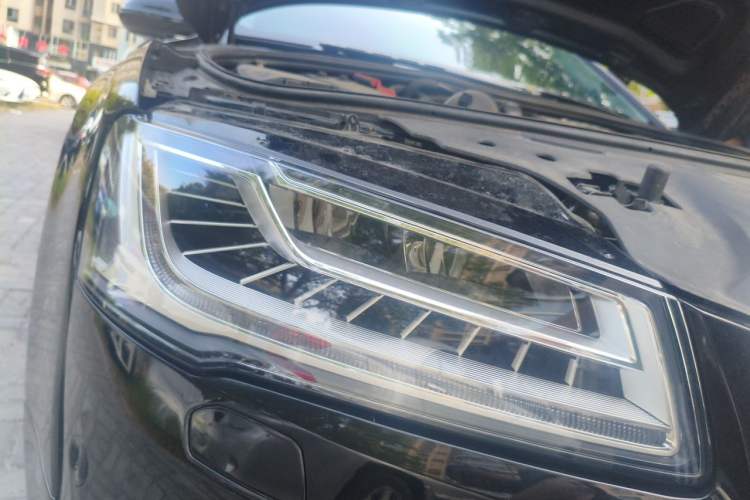 Used Audi A8 2014 A8L 50 TFSI quattro Luxury Model Right Front Headlight