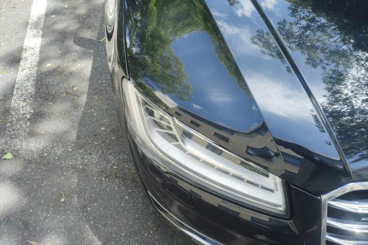 Used Audi A8 2014 A8L 45 TFSI quattro Comfort model Right Front Headlight