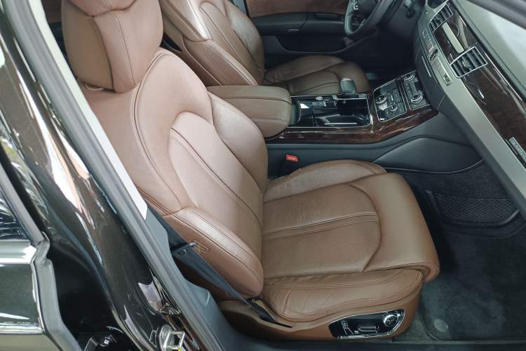 Used Audi A8 2014 A8L 45 TFSI quattro Comfort model Right Front Seat