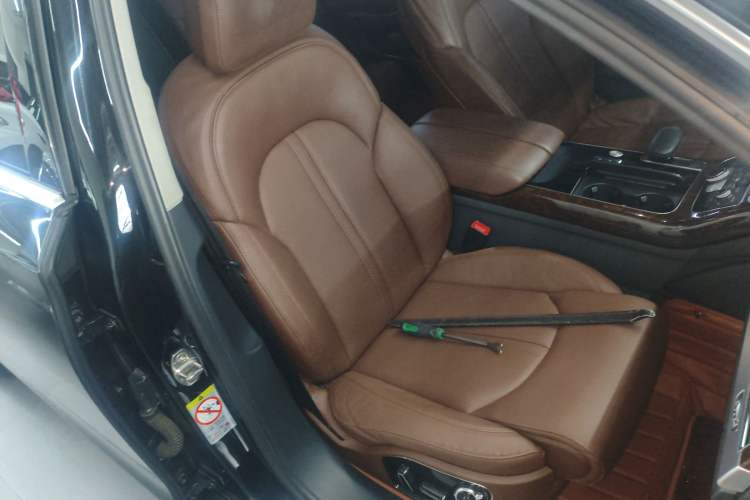 Used Audi A8 2014 A8L 45 TFSI quattro Comfort model Right Front Seat