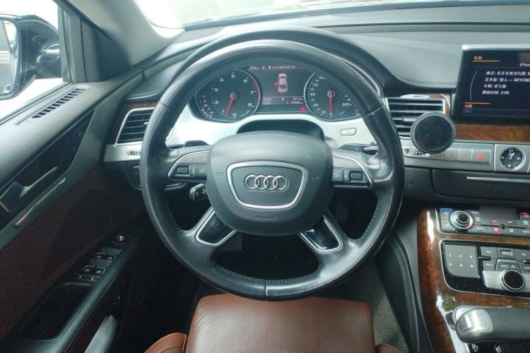 Used Audi A8 2014 A8L 45 TFSI quattro Luxury Model Steering Wheel
