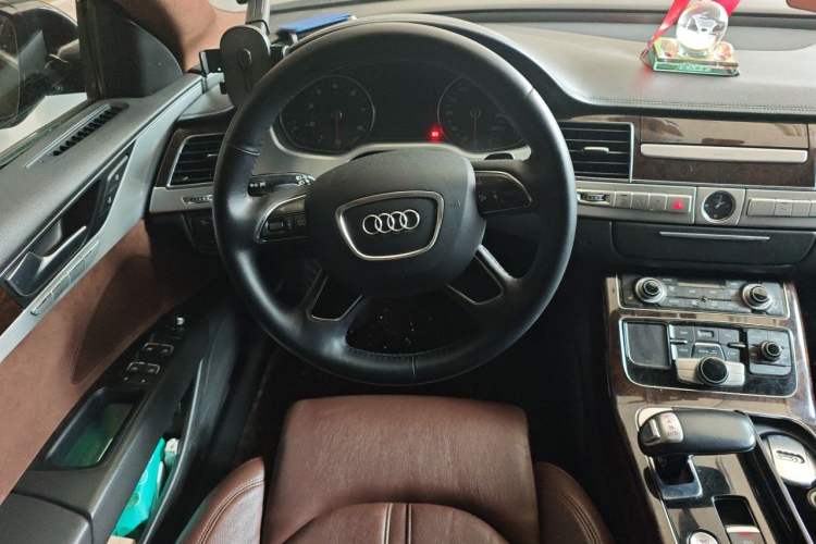 Used Audi A8 2014 A8L 45 TFSI quattro Comfort model Steering Wheel