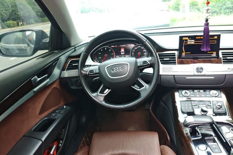 Used Audi A8 2014 A8L 45 TFSI quattro Comfort model Steering Wheel