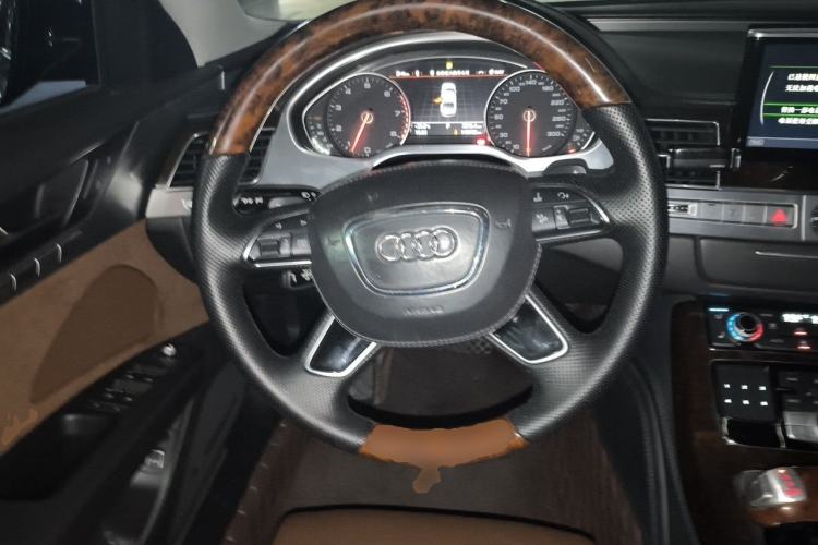 Used Audi A8 2014 A8L 45 TFSI quattro Luxury Model Steering Wheel