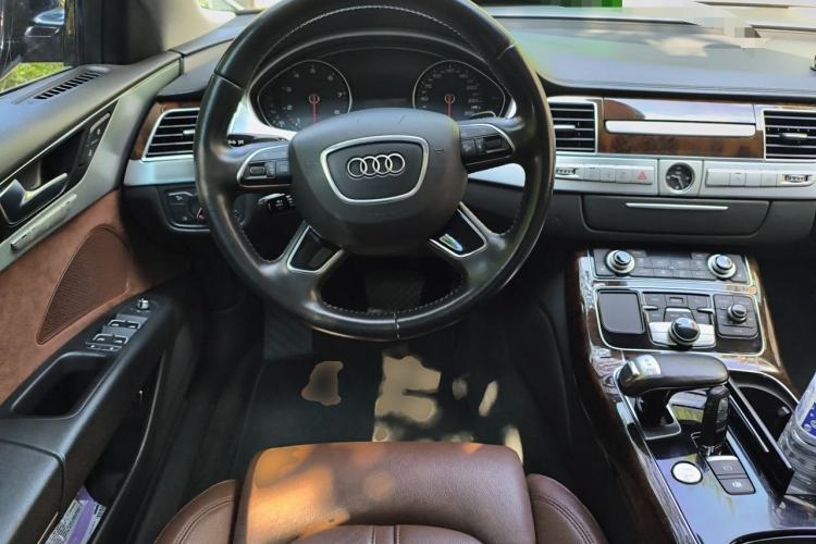 Used Audi A8 2014 A8L 45 TFSI quattro Comfort model Steering Wheel
