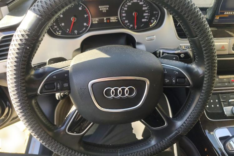Used Audi A8 2014 A8L 45 TFSI quattro Comfort model Steering Wheel