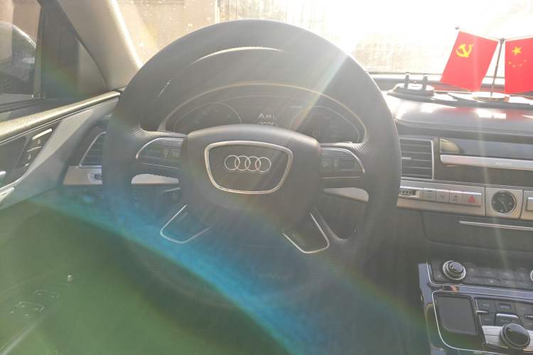 Used Audi A8 2014 A8L 45 TFSI quattro Comfort model Steering Wheel