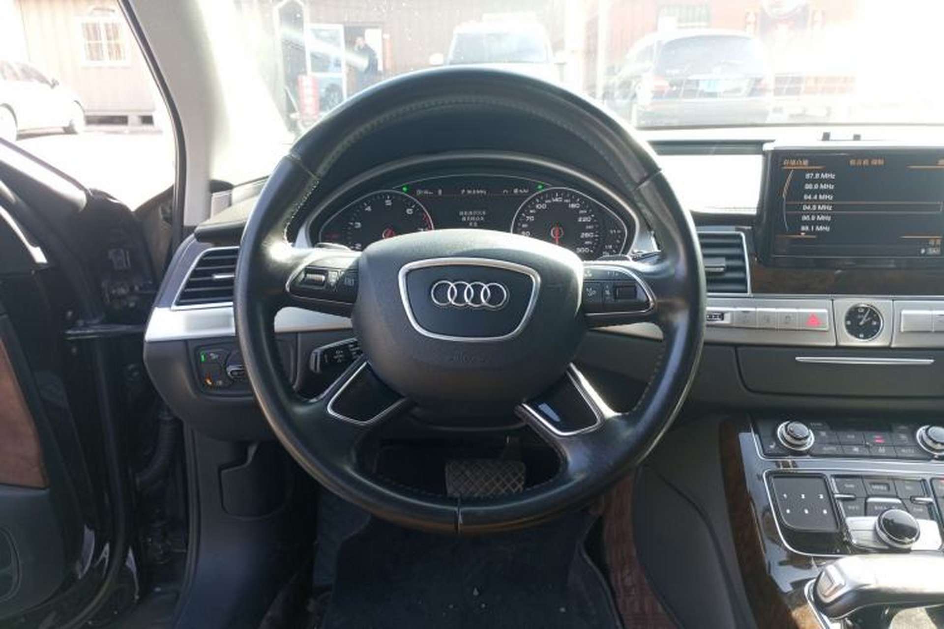 Used Audi A8 2014 A8L 45 TFSI quattro Comfort model Steering Wheel