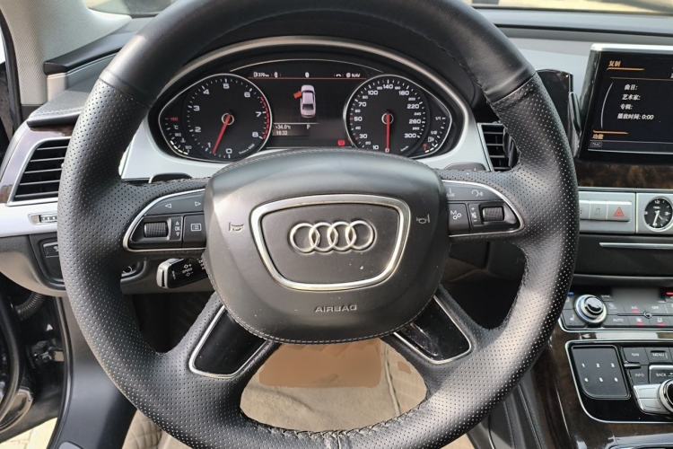 Used Audi A8 2014 A8L 45 TFSI quattro Luxury Model Steering Wheel