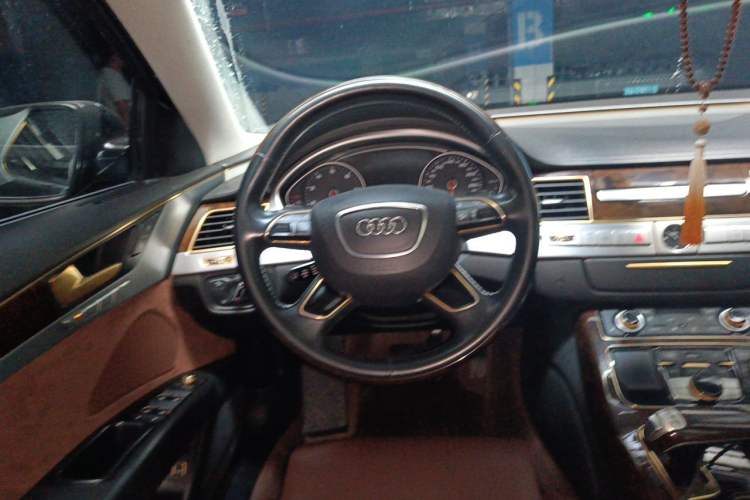 Used Audi A8 2014 A8L 45 TFSI quattro Comfort model Steering Wheel