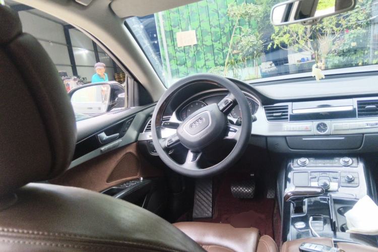 Used Audi A8 2014 A8L 45 TFSI quattro Luxury Model Steering Wheel